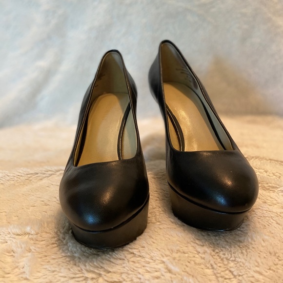 Black Nine West platform pumps sz 5.5 - Picture 3 of 5